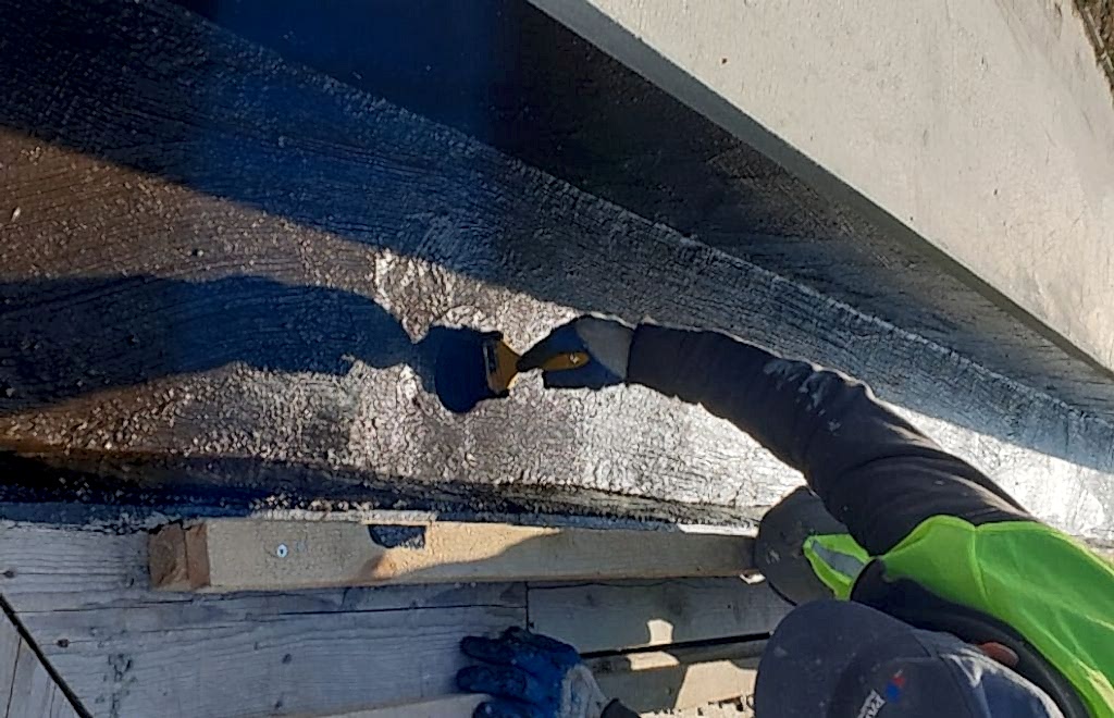 çatı likit i̇zolasayon